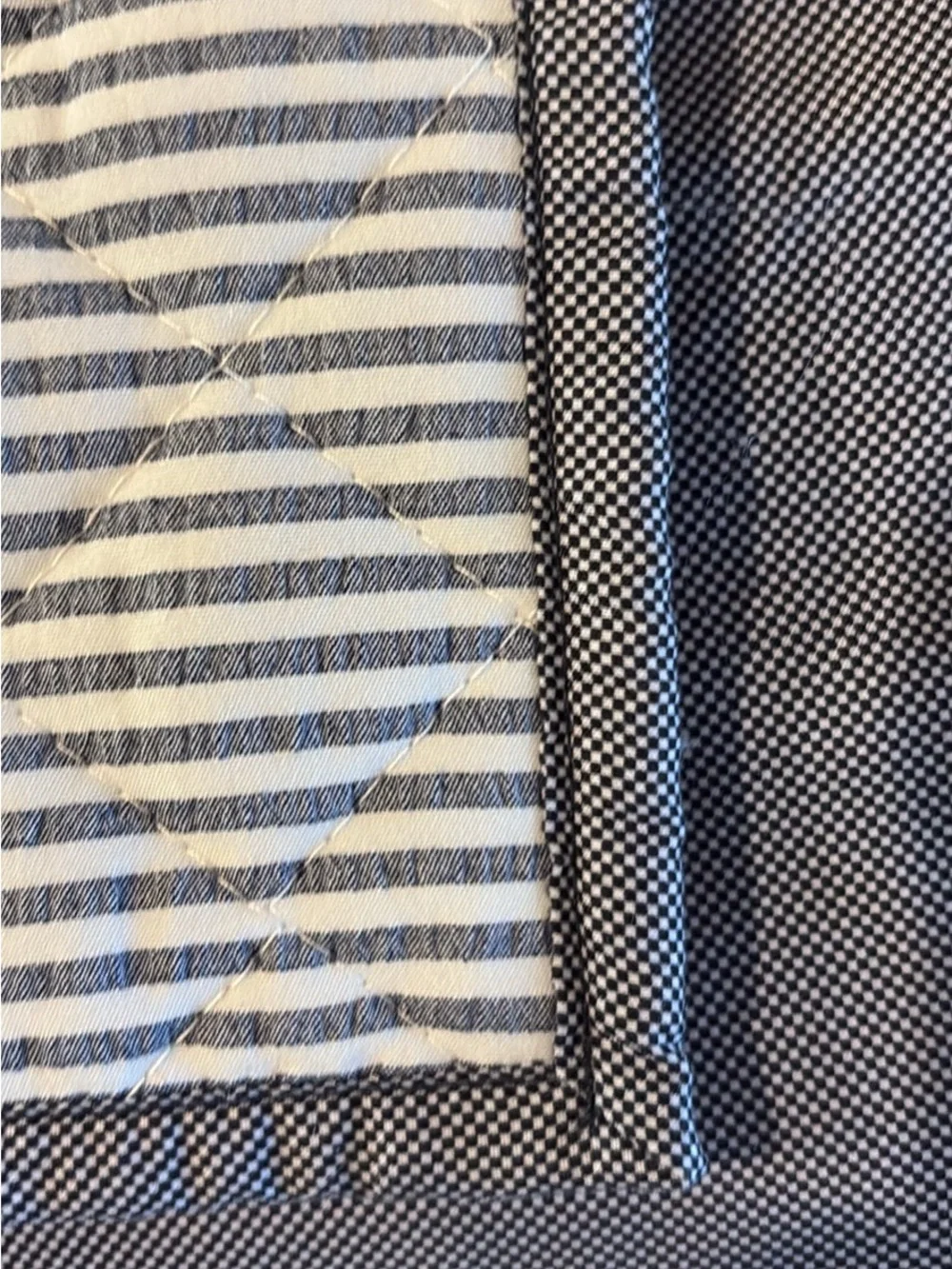Tommy Hilfiger Queen Size Reversible Pillow Shams